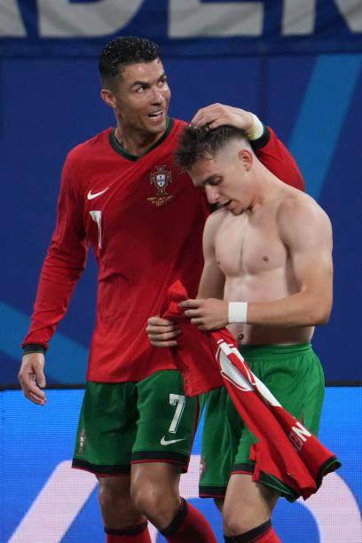 6686体育-将门虎子！小孔塞桑112秒极限绝杀，跨越24年的传承